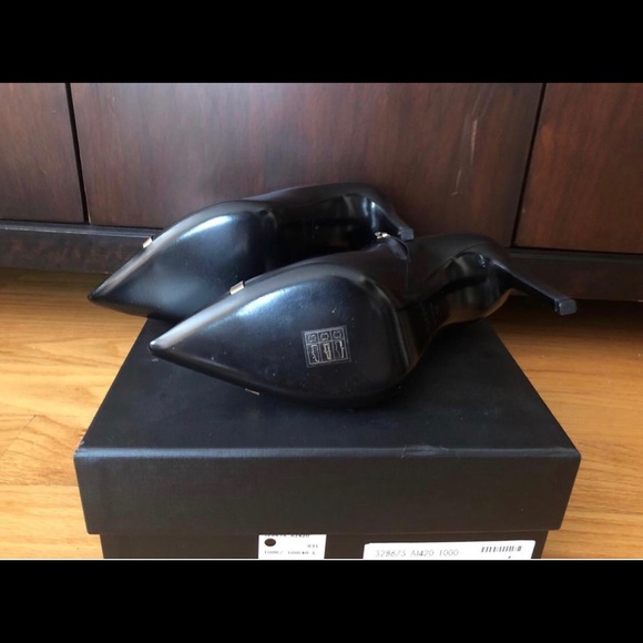 Saint Laurent Booties - Picture 5 of 6